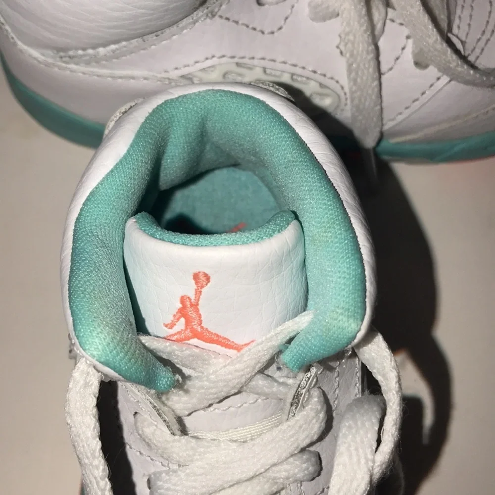 Girl’s Jordan V Retro Sneakers